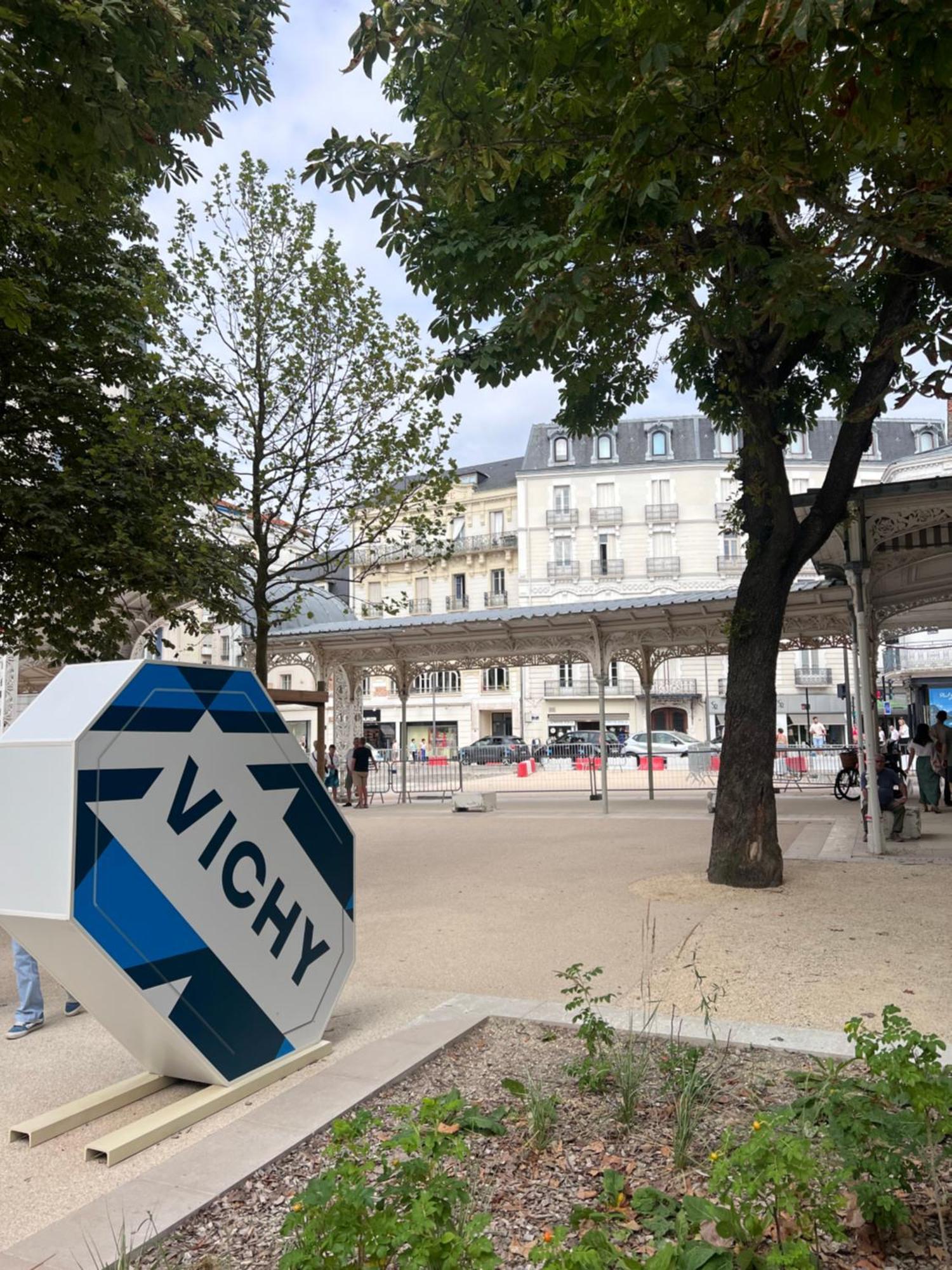Le Splendid - Hypercentre - Proche Opera & Parcs - Thermes Vichy Exterior foto